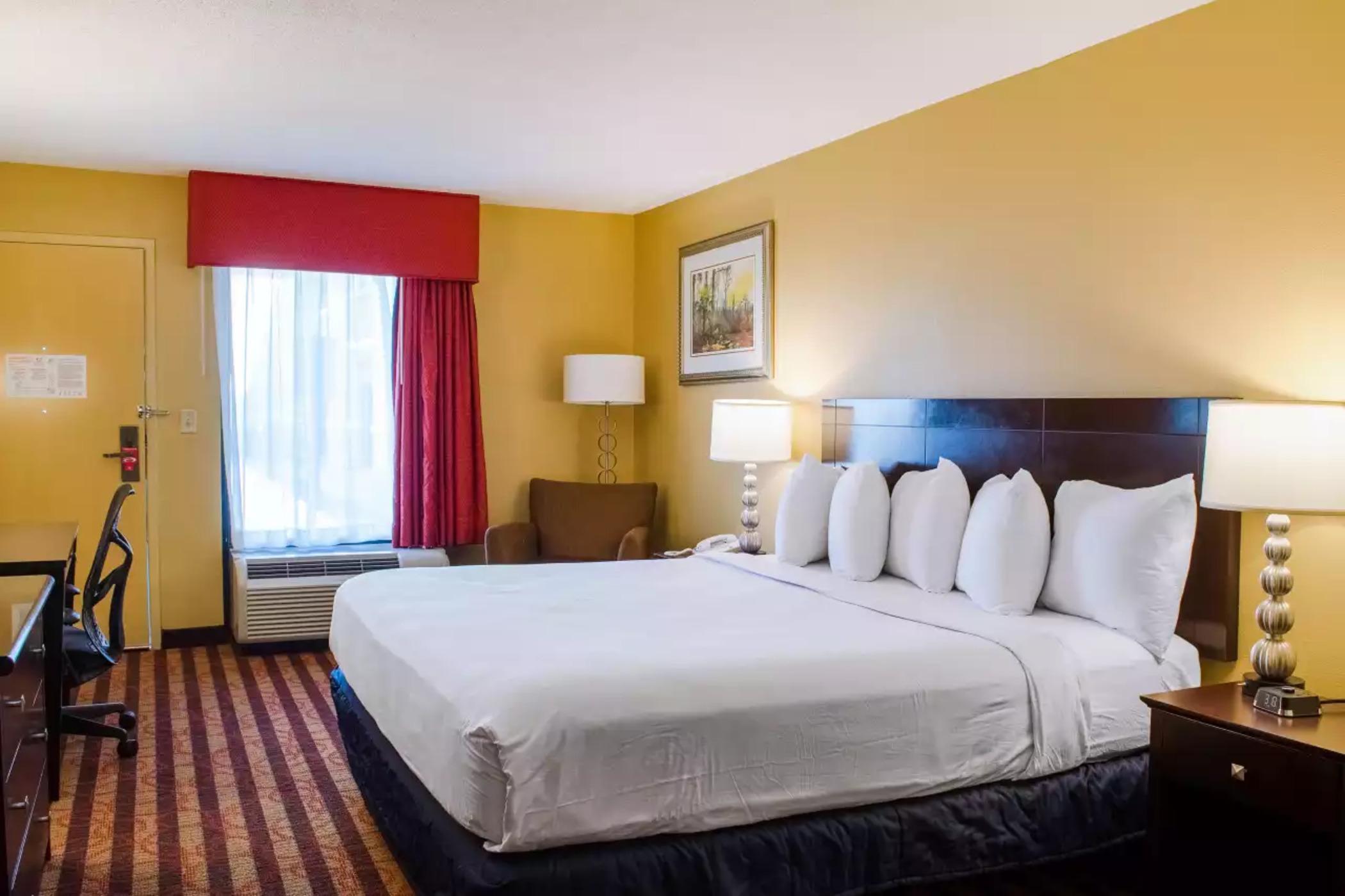 Econo Lodge Moss Point - Pascagoula Экстерьер фото