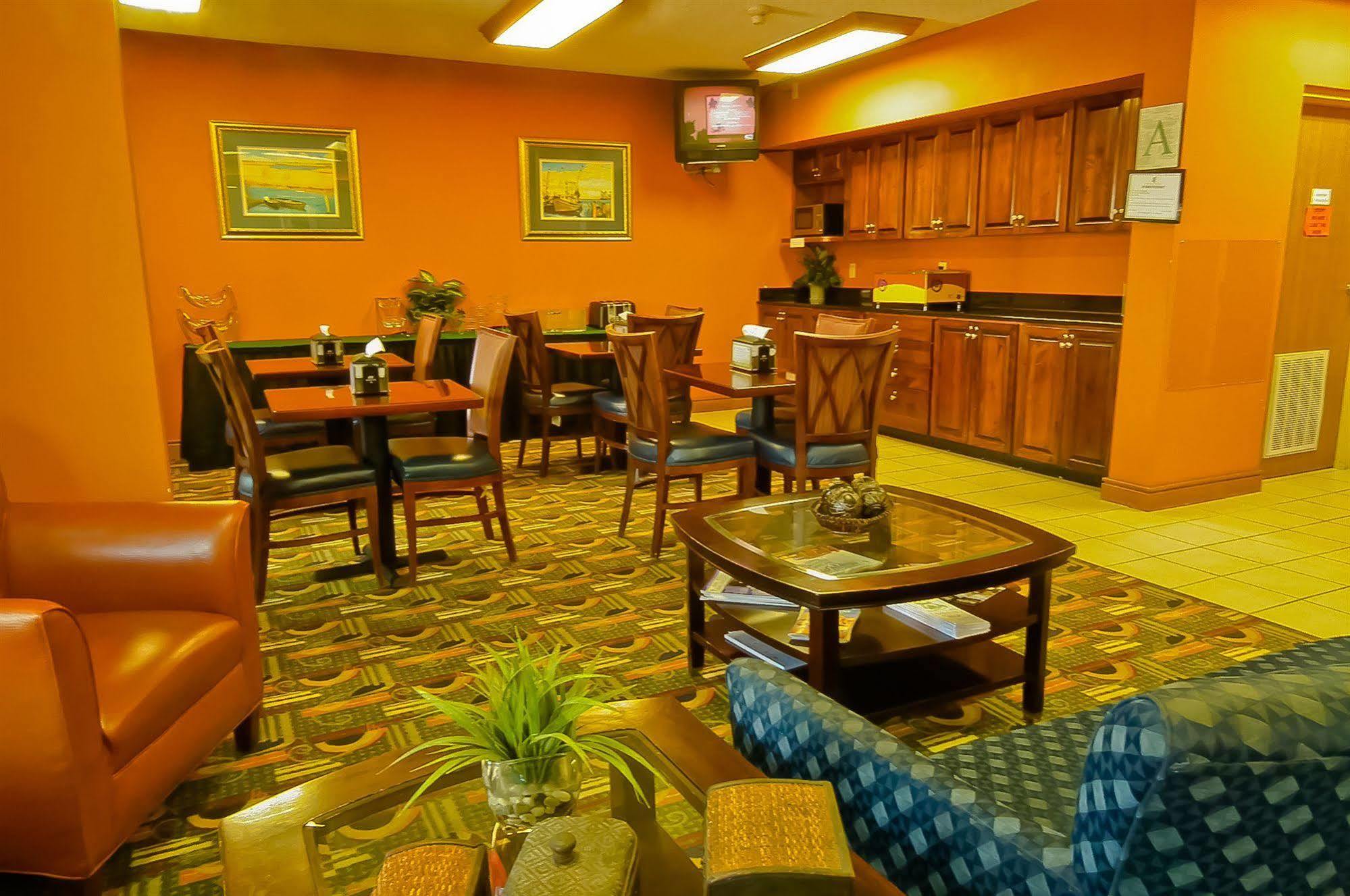Econo Lodge Moss Point - Pascagoula Экстерьер фото